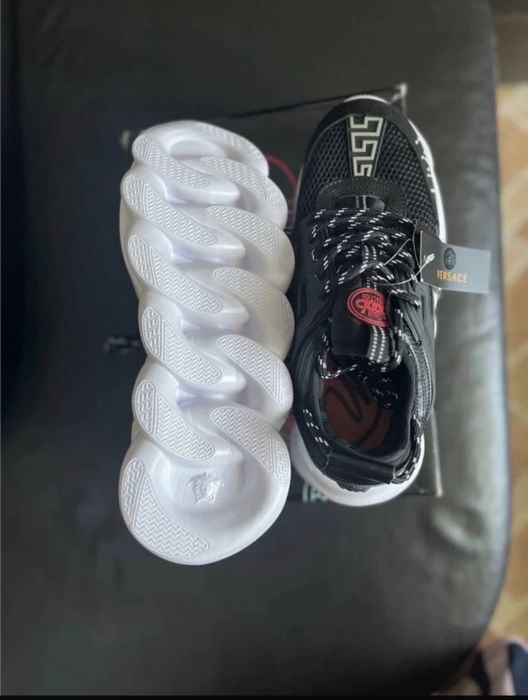 Versace Chain Reaction