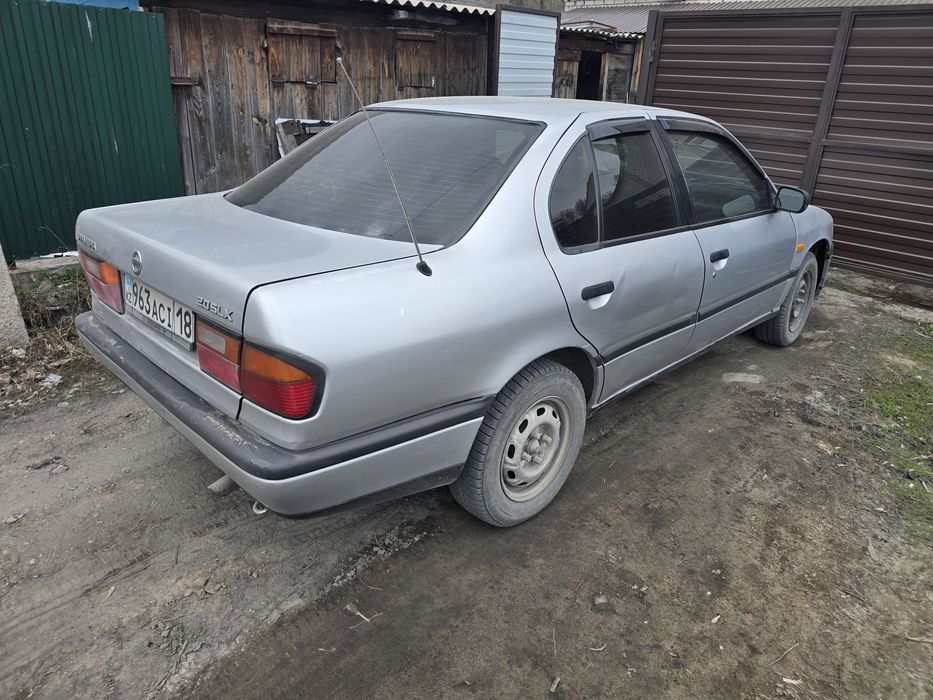 Продам ниссан примера