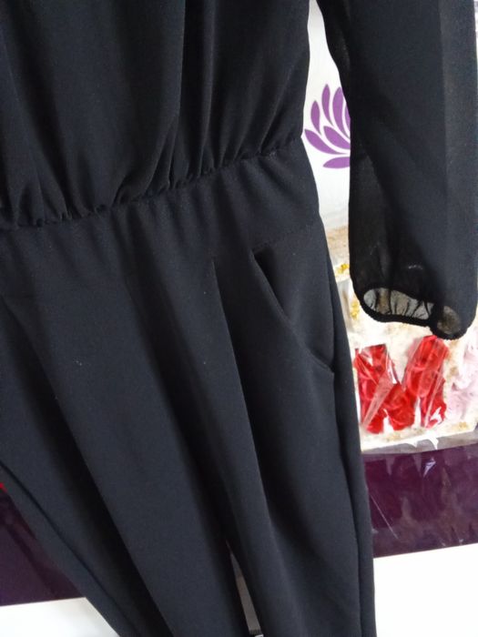 Salopeta damă elegantă.