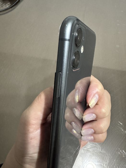 Айфон 11 128гб в отличном состоянии