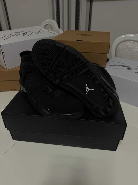 Jordan Retro 4 Black cat
