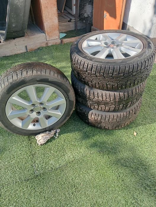 Продам Зимняя шина R16