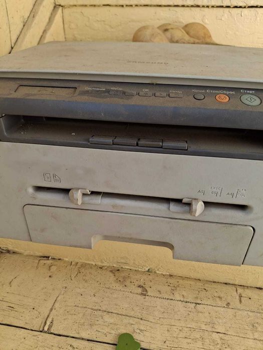 Продам принтер 2 разные рабочие