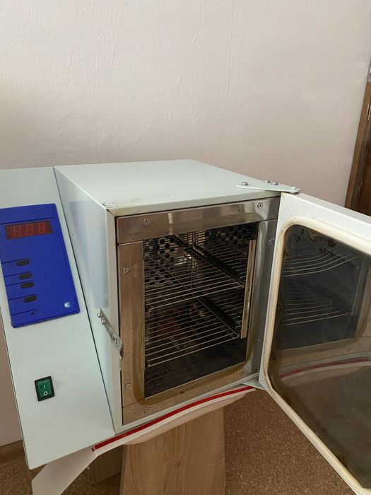 Продам сухожар для инструментов