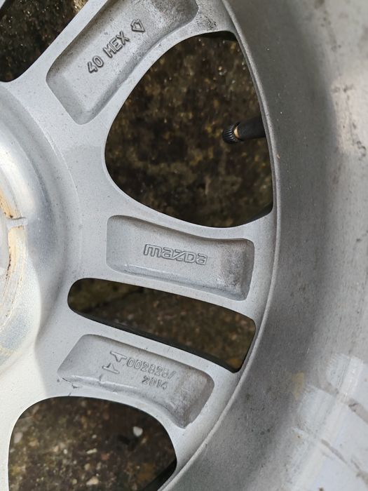 Мазда 16 цола, Mazda