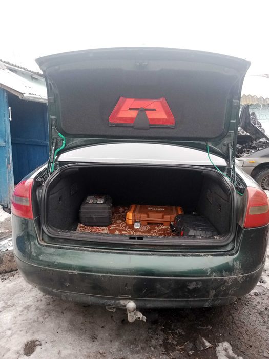 Автомобиль ауди а6 с5