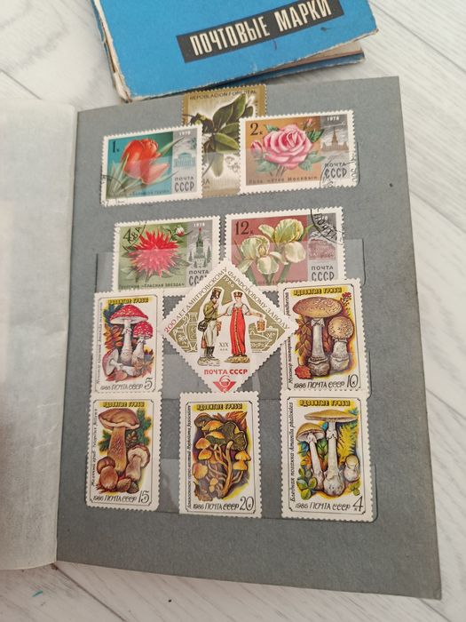 Продам марки которые на фото