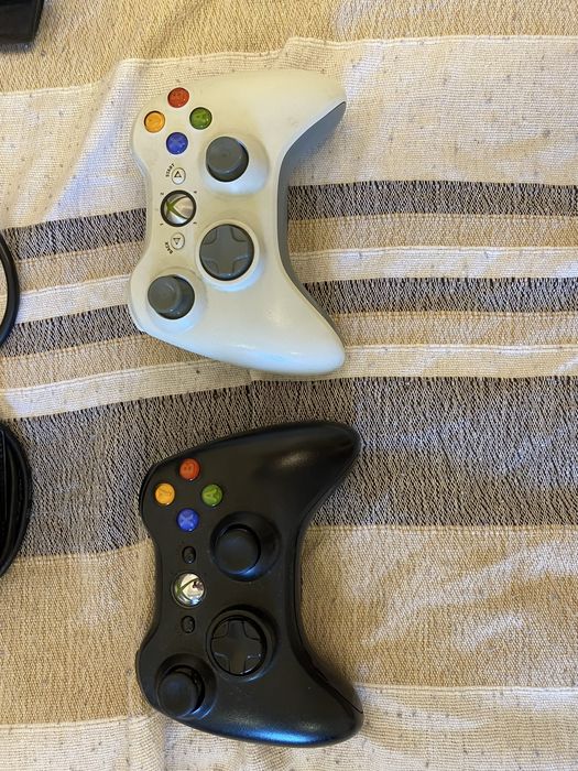 Xbox 360 вместе с киннектом