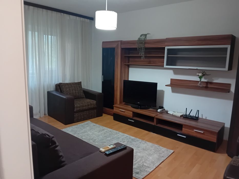 Ofer spre închiriere apartament 2 camere Crangasi/4 min.Metrou Crangasi/zona liniștită