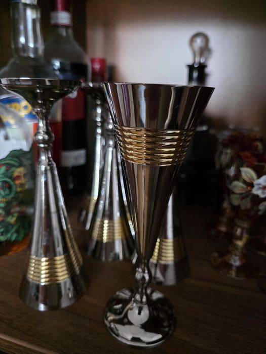 Pahare inox suflate cu aur