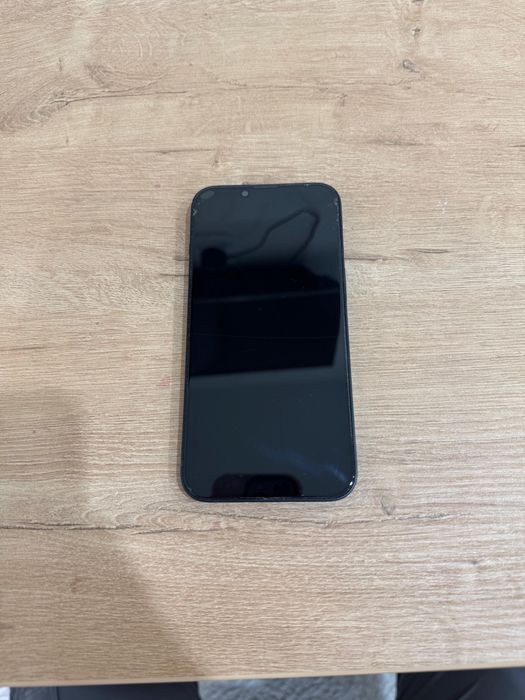 Продам Iphone 13 128gb.