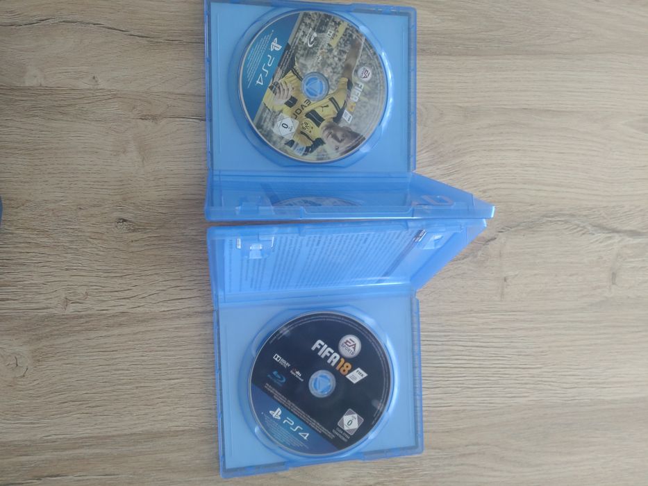 Vând joc FIFA 17 și FIFA18 pentru ps 4