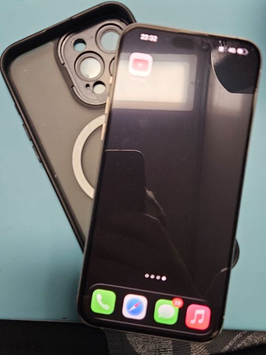 Продам Iphone 15 pro max