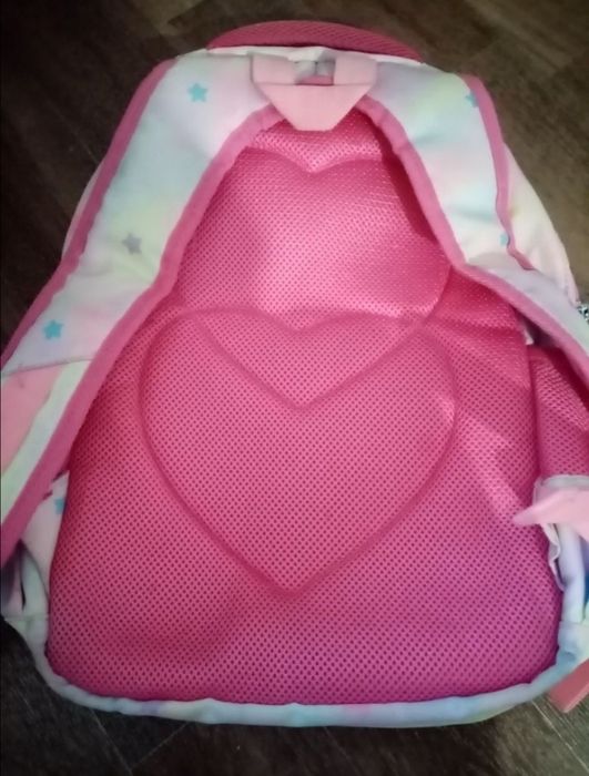 Продам школьный рюкзак