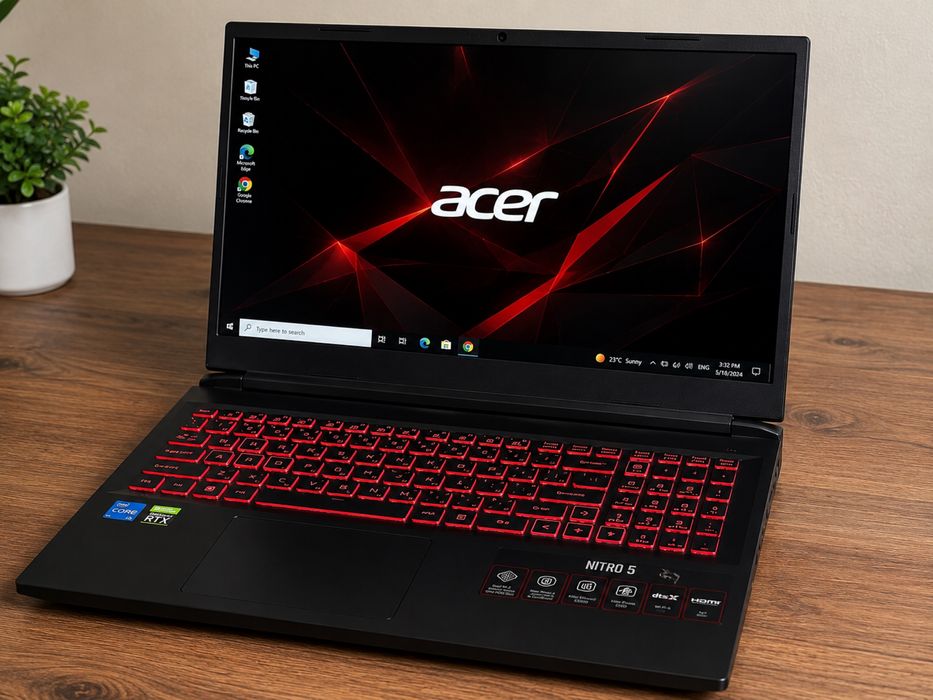 Acer Nitro 5  17.3” RTX 4050