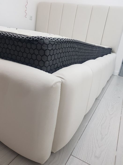 Продам кровать двуспальную