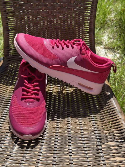 Adidasi Dama Nike Airmax Thea