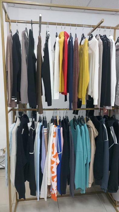 Продам стеллажи и рейлы