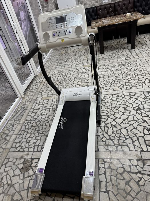 Беговая  дорожка