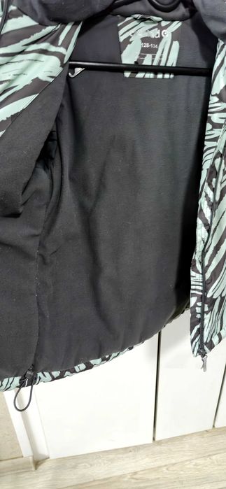 Продам куртку crockid для девочки