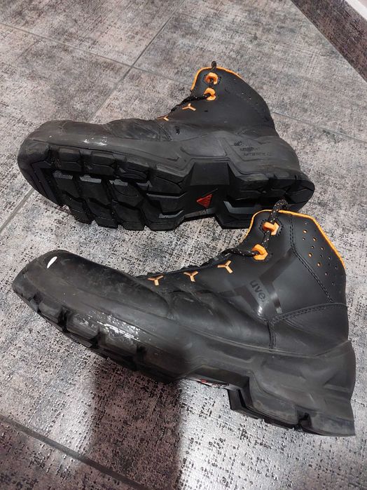 Обувки "Uvex" за работа