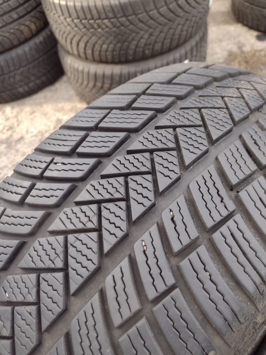 Топ състояние 4бр.235/55/18 Vredestein Wintrac dot3323