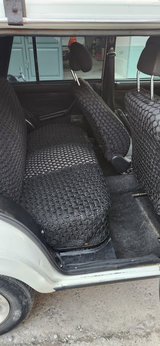 Vaz 2104 zur holada yili 1993