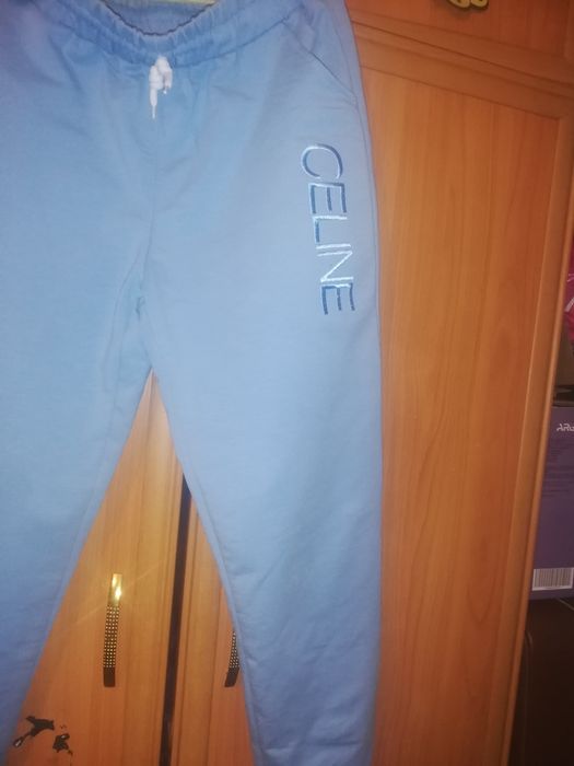 Продам джинсы дёшево