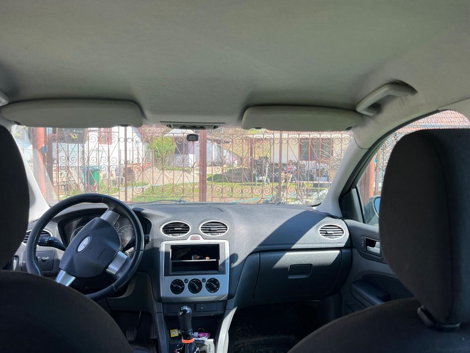 Piese Ford și Dacia Logan