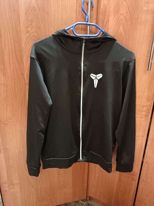 Рашгард 5 в 1. На мальчика 8-10 лет