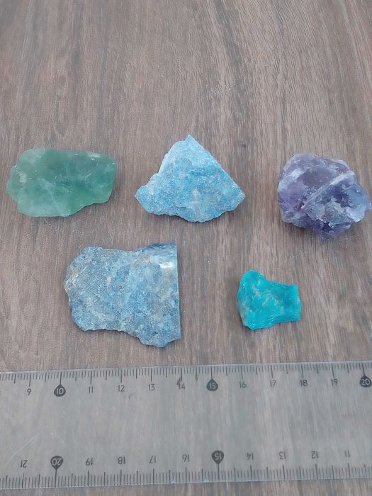 кристали, минерали, камъни