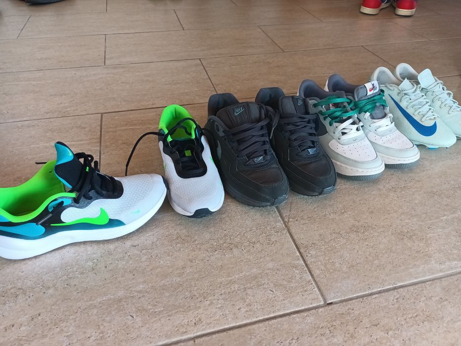 Adidasi Nike de vânzare în stare bună