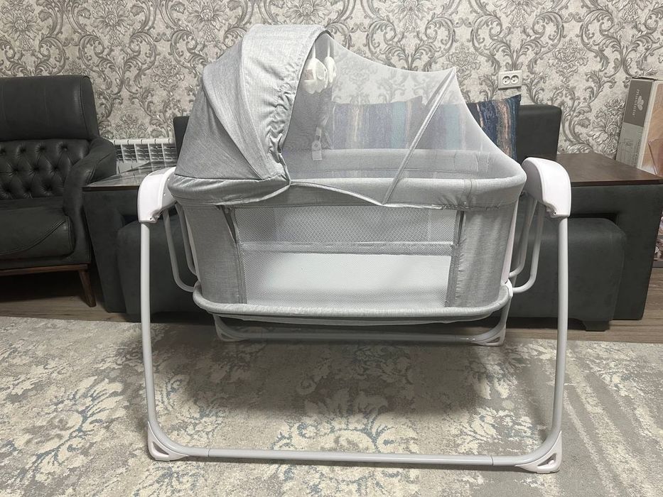 Deluxe 4 in 1 Bassinet