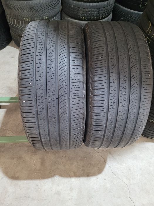 2 Anvelope de vară  275 40 r22 Pirelii