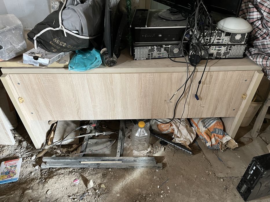 Офисные столы 2 штук