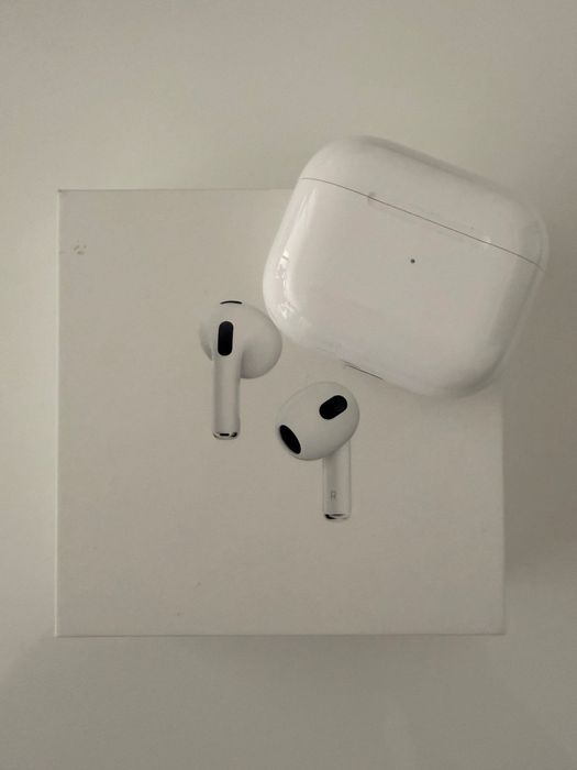 Casti Apple AirPods 3