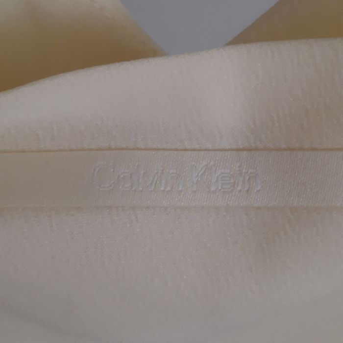 Нова рокля Calvin Klein 38ми номер