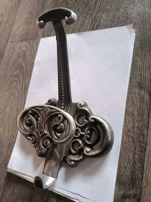 ..продам  раритетные вешалки, сделано в СССР !