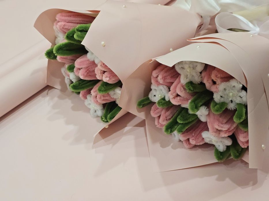 Тюльпаны из пушистой проволоки (синельной)