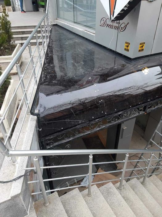 Под наем кафе- бар в Студентски град София - сутерен 150 кв.м.