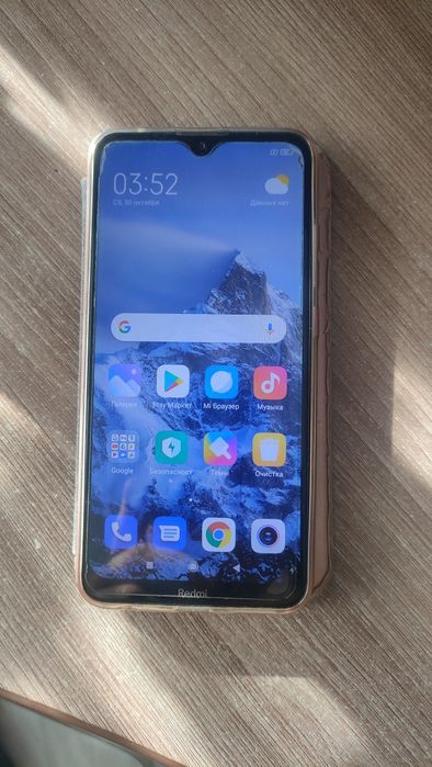 Продам телефон Redmi 8a