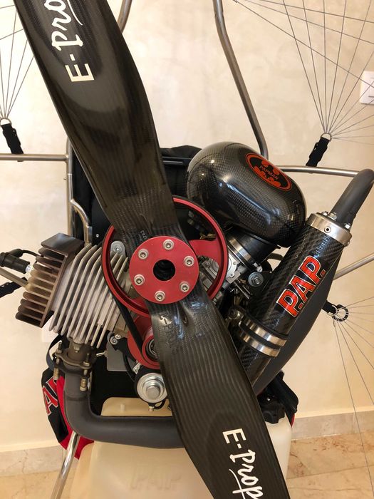 Paramotor, parapanta, echipament de zbor