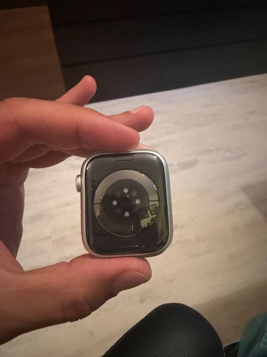 Apple Watch Series 8 45mm GPS – за ремонт / части