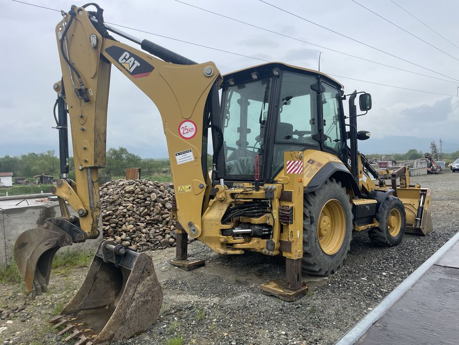 Buldoexcavator CAT Caterpillar 428 F 2 2019