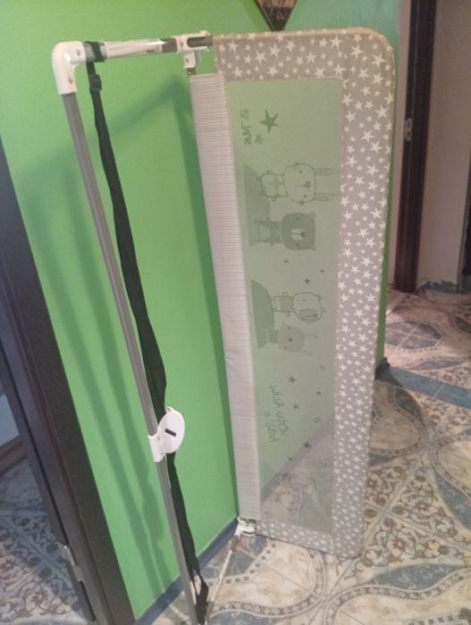Bariera protecție pat copil