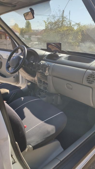 Renault Kangoo 4x4 | 1.6 16V Benzină + GPL | 258.708 km | Navigație + Cameră Marșarier | Climă