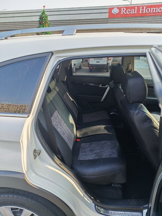 Kaptiva. 3. Oq jemchuk