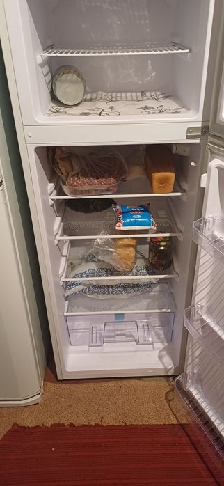 Продам новый холодильник