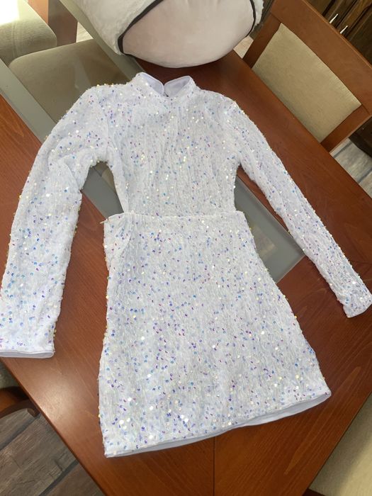 Дамска рокля с пайети