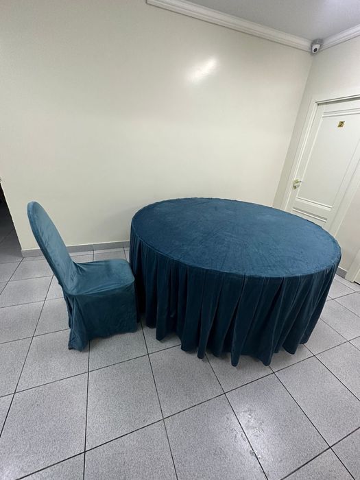 Продам чехолдля стуля и скатерт